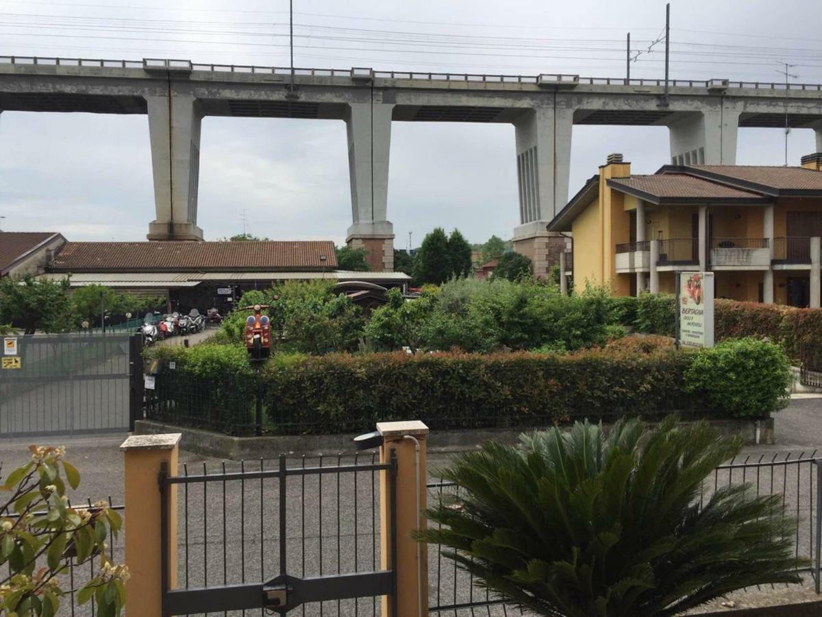 Guest House Persico Desenzano del Garda Kültér fotó